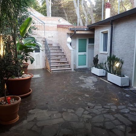 Villa Relax Sul Mare Gallipoli Exterior photo