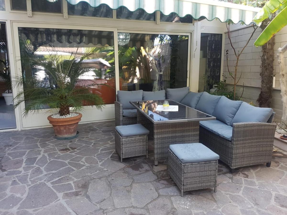 Villa Relax Sul Mare Gallipoli Exterior photo